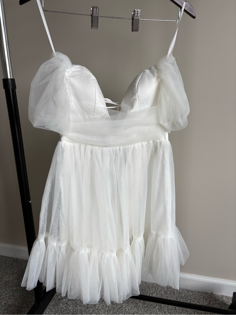 Selfie Leslie White Dress